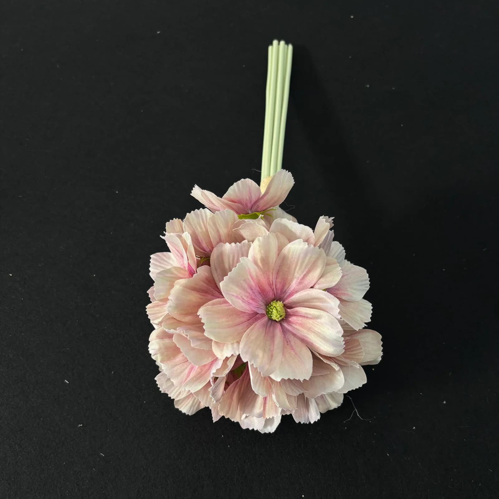 COSMOS ÇİÇEĞİ 40 CM (8'Lİ)