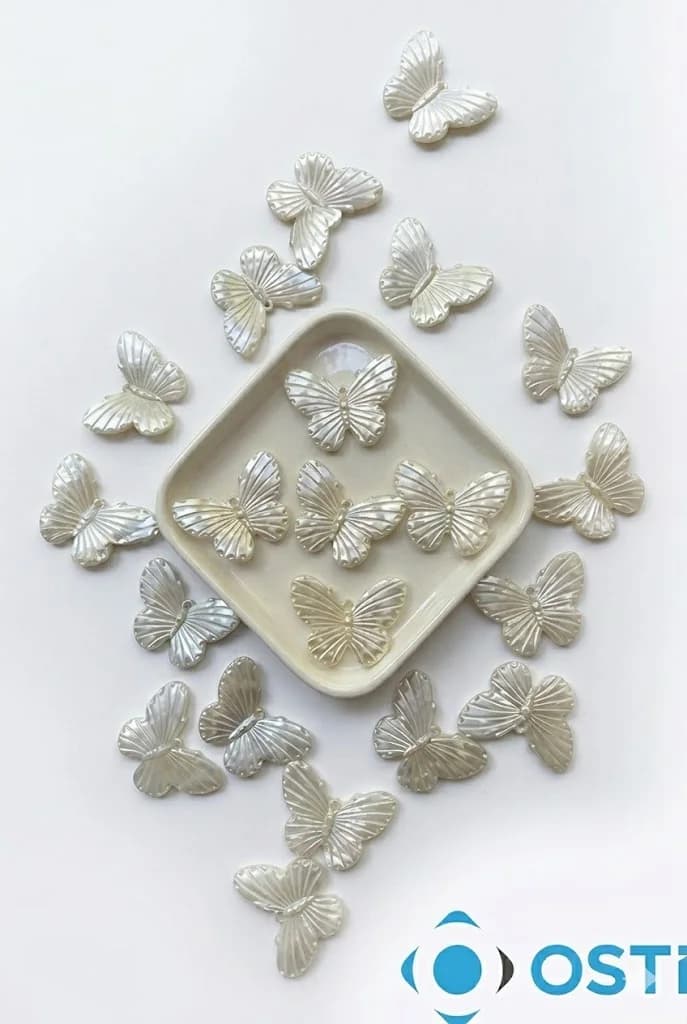 PLASTİK DESENLİ KELEBEK İNCİ BONCUK